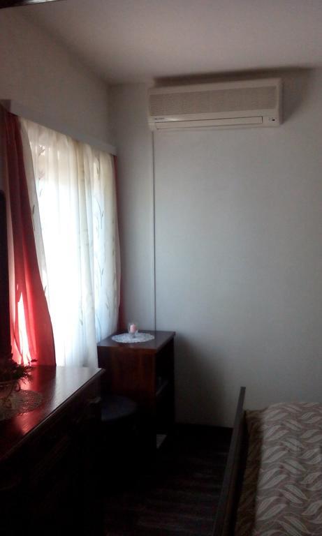 Apartment Tuja Jadrtovac Quarto foto